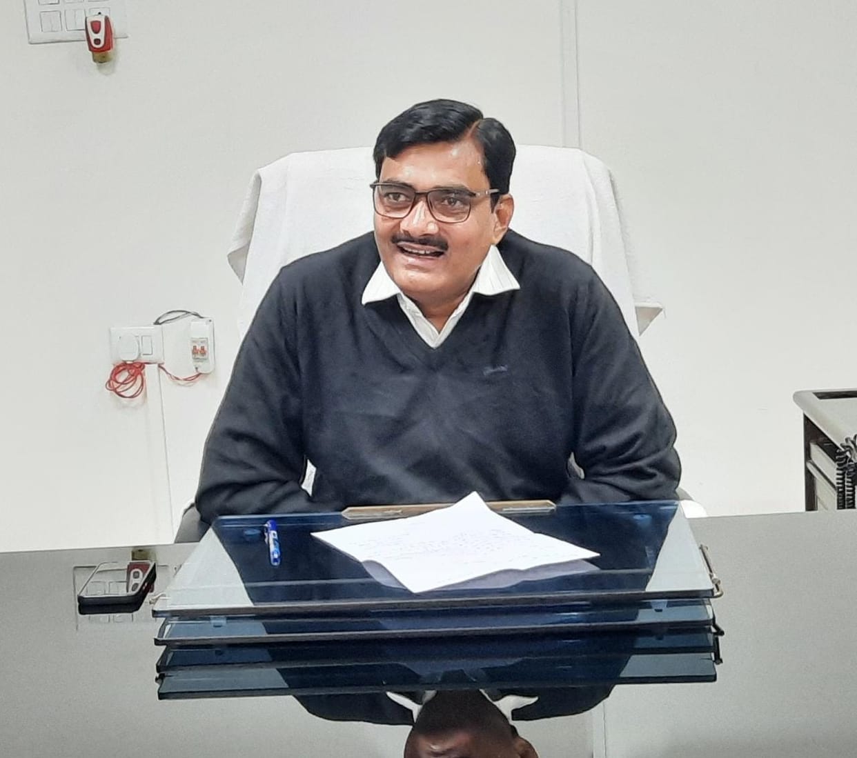 DM Sampurn Samadhan Diwas for the next three months in Aligarh