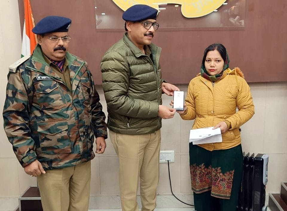 Police found 100 missing mobiles in 120 days