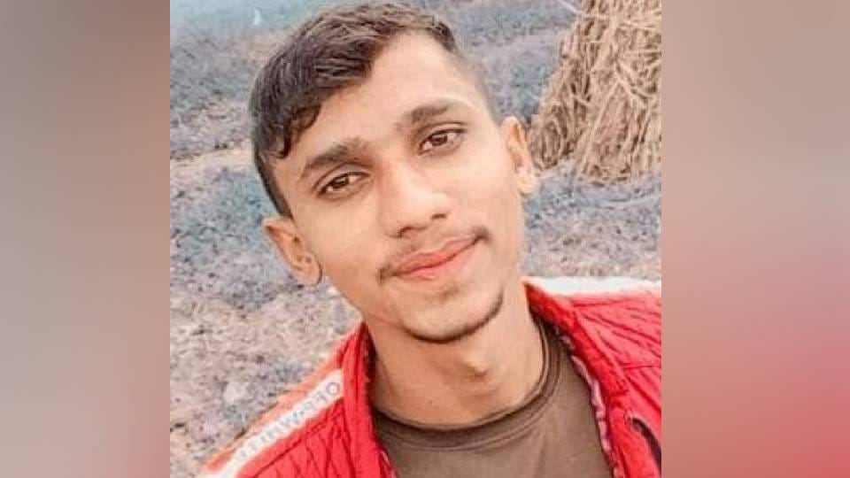 Dead body of student preparing for army recruitment found hanging in Firozabad