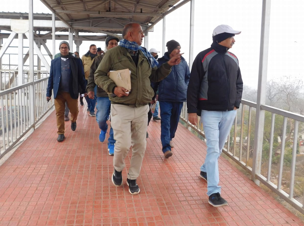 Bikaner division team takes stock of the facilities of the station