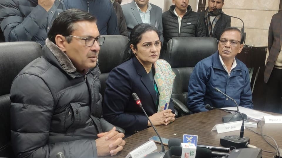 Panchyat Minister Devendra Babli comments on Sarpanchs in Fatehabad