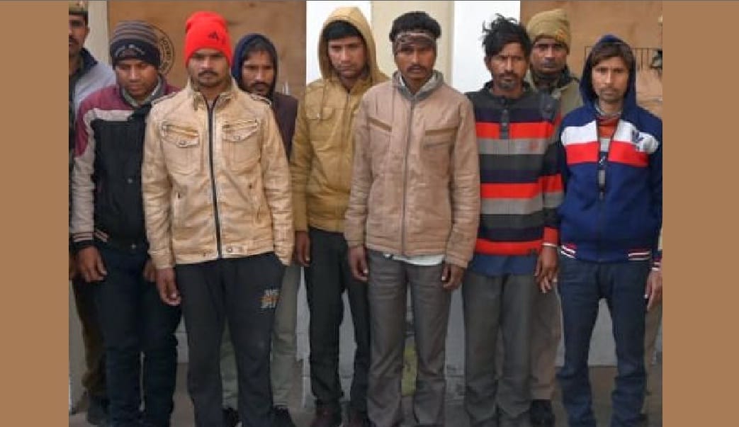 Seven thieves arrested for burglary in Auraiya, pistols and other valuables recovered