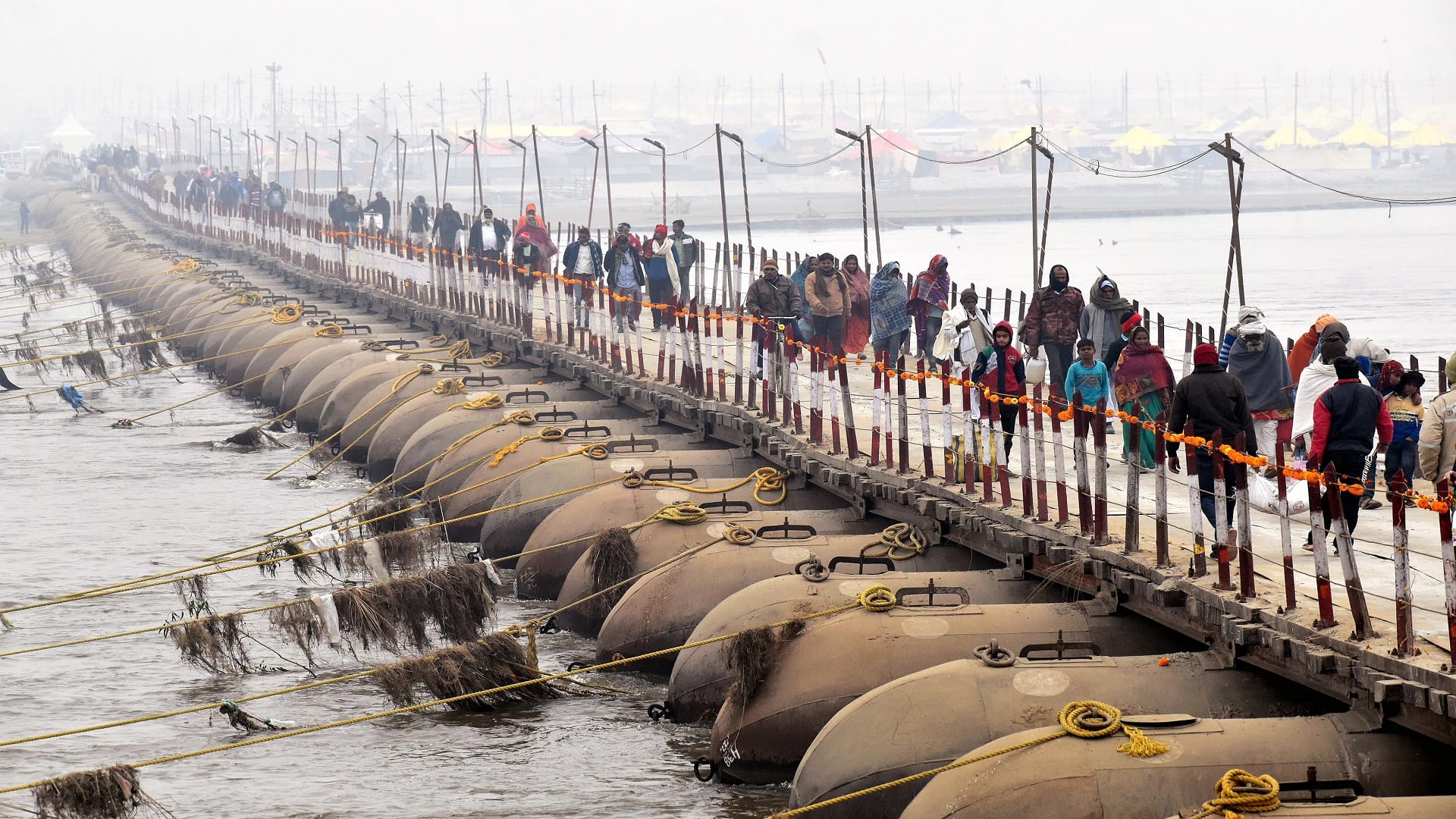 Magh Mela 2023: More than five lakh devotees took a dip in the Triveni of virtue on Maghi Purnima