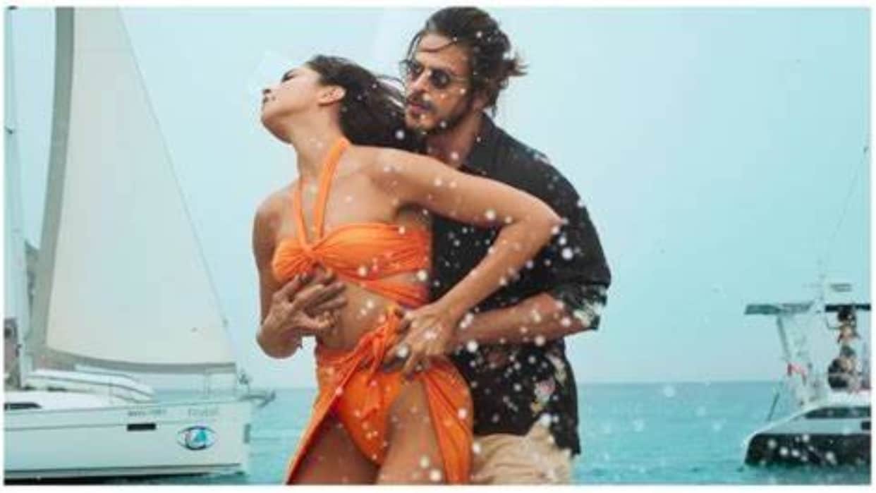 Besharam Rang can be removed from Pathaan Shah Rukh took big decision regarding Deepika padukone song