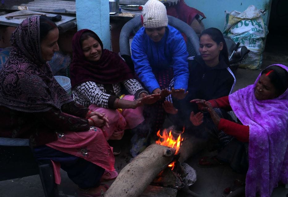 Varanasi Weather Update: Cold Broke Record Of 8 Years, Cold Wave Will Continue Next Days