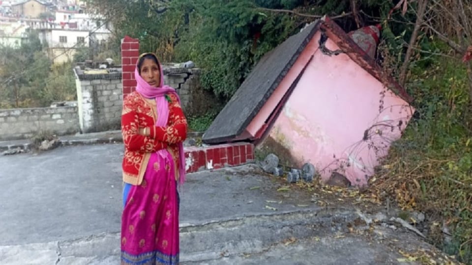 Joshimath Landslide Temple collapsed In Singhdhar Ward Today