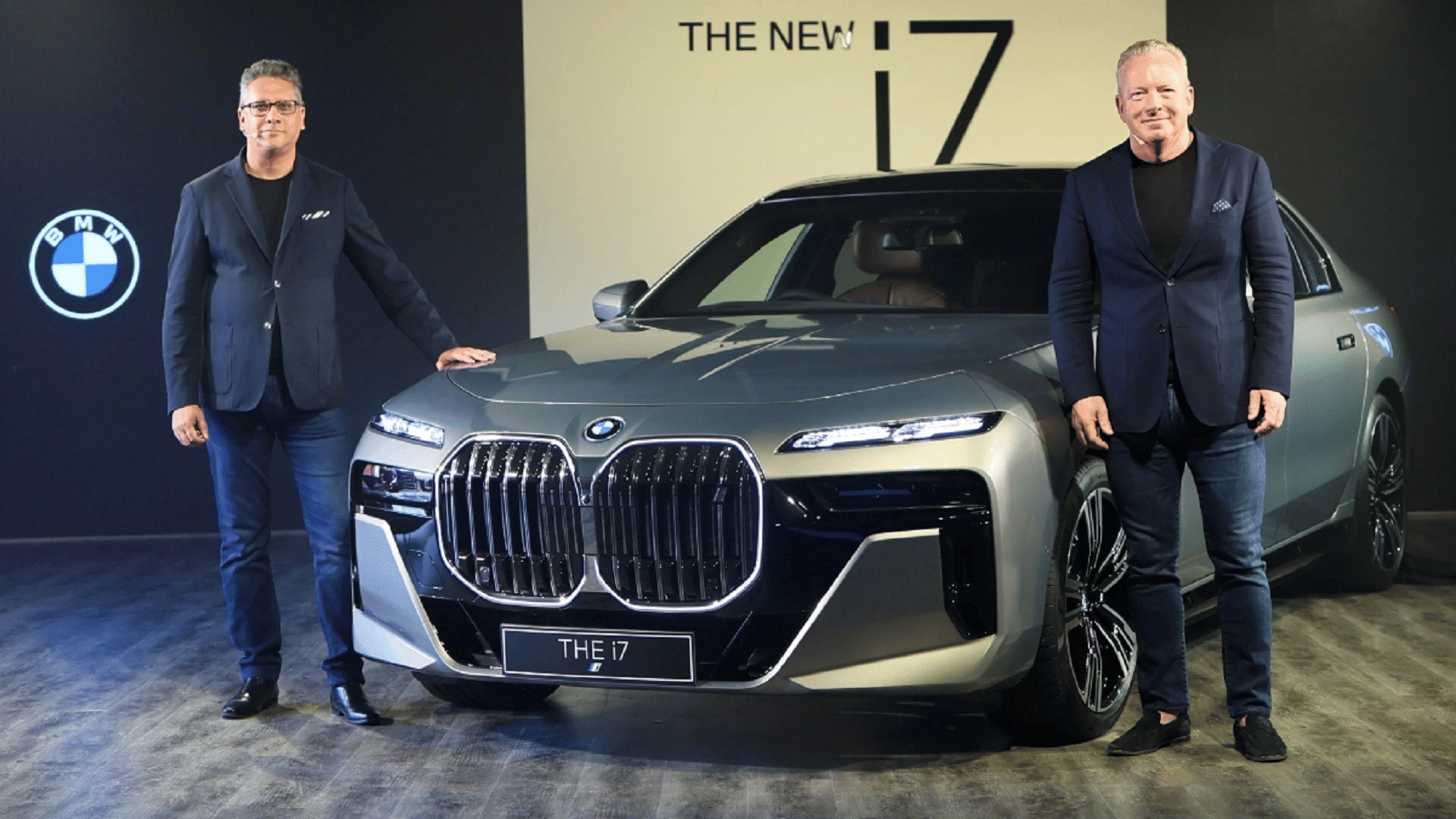 BMW India launches seventh-generation 2023 BMW 7 Series and 2023 BMW i7 in India Know Price Features Specs