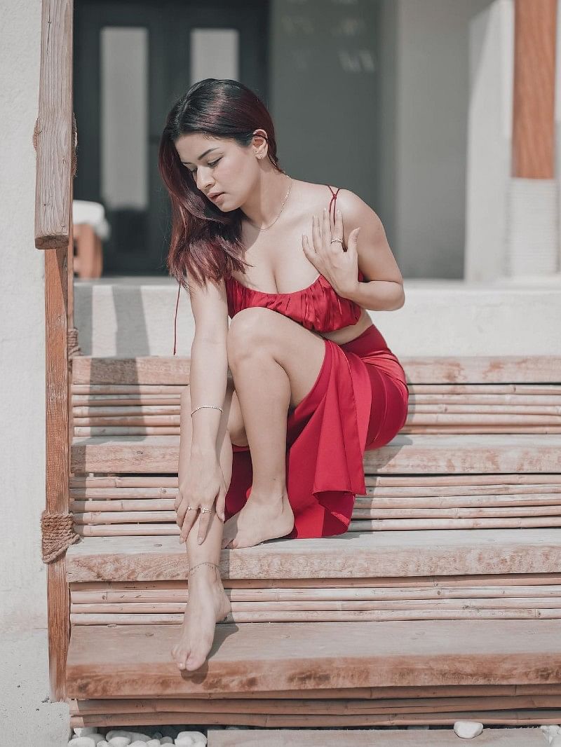 Avneet kaur