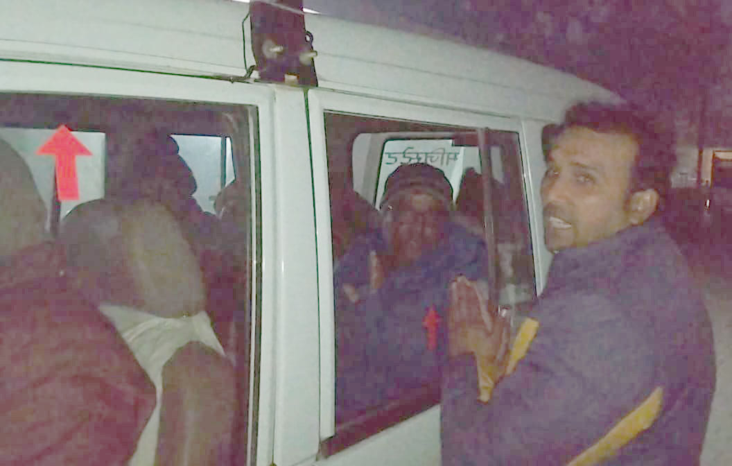 BJP leader misbehaved with Tehsildar