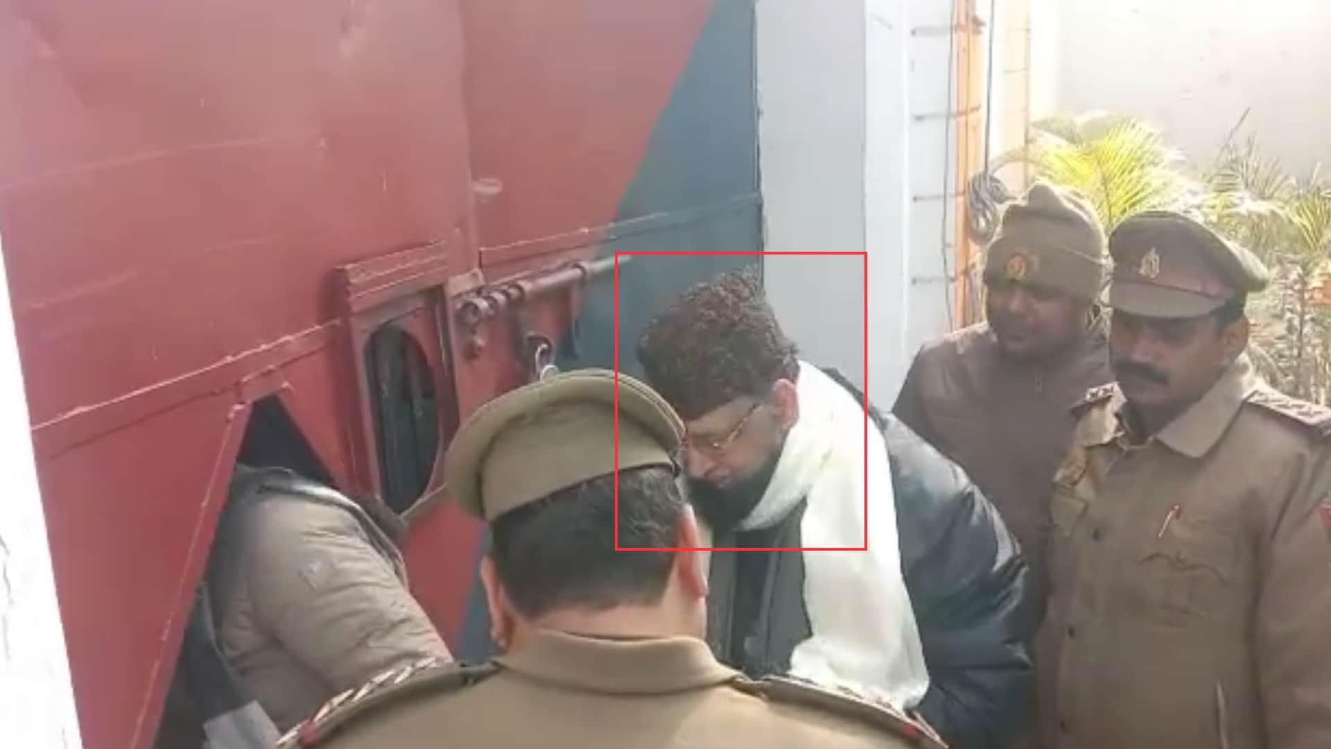 Former minister Yakub Qureshi is eating khichdi and dal in jail but police could not confiscate the property