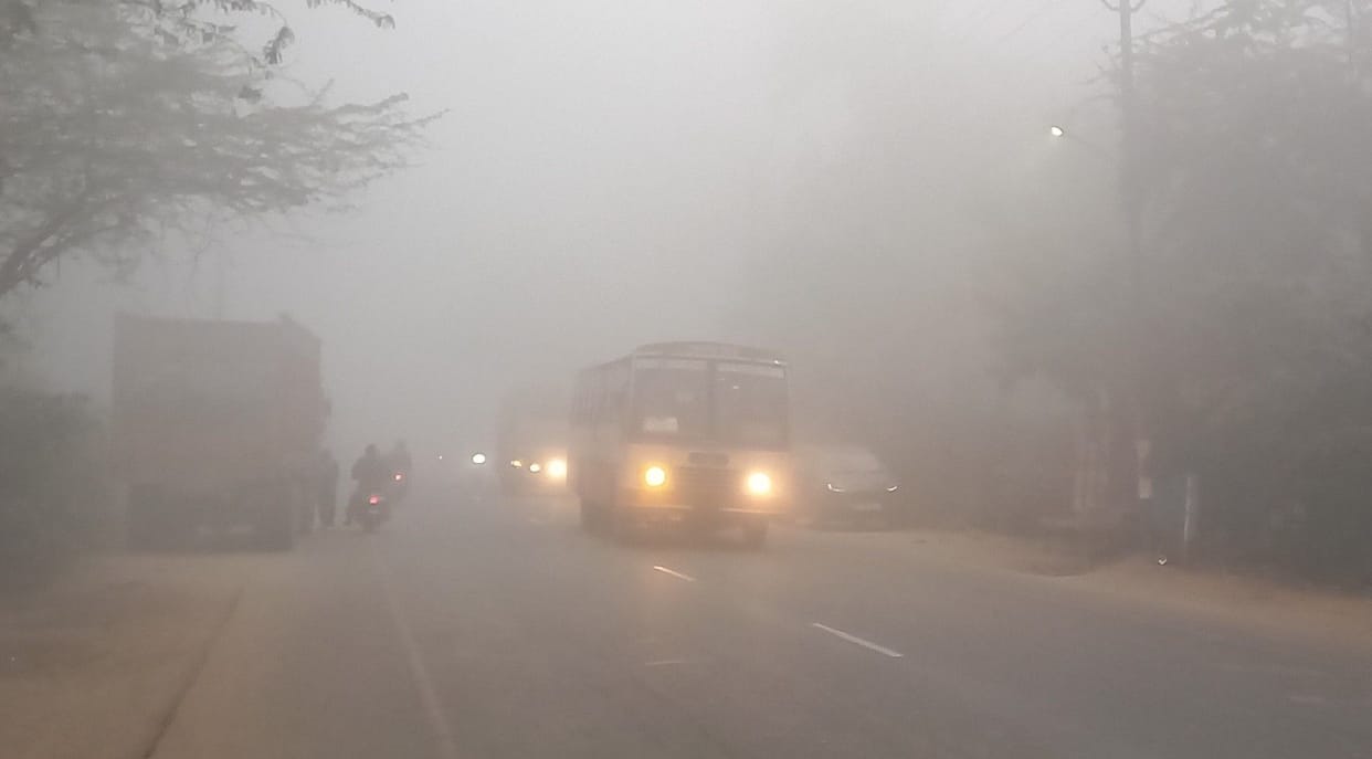 Hathras: Cold with fog in the morning, relief from sunlight in the afternoon