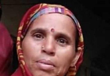Hathras: Woman going to temple dies after being hit by train