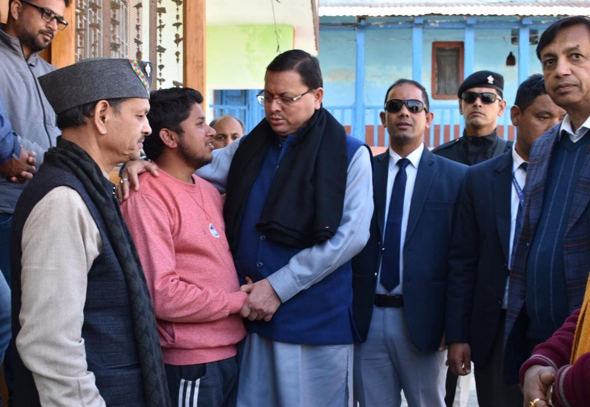 Joshimath Sinking CM Dhami in action Government will take satellite pictures of Joshimath from IIRS