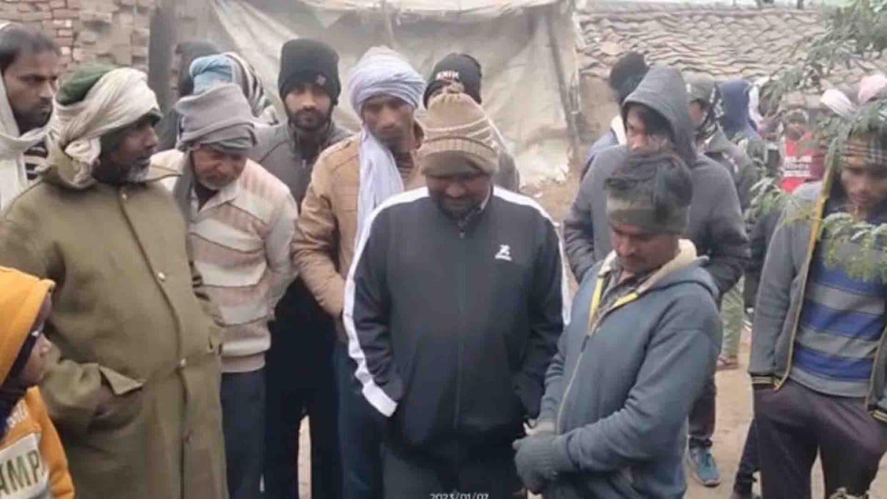 Hamirpur Crime: Dead body of a man found in drain