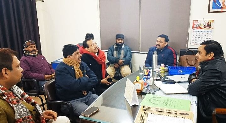 If undeclared power cuts are not stopped, there will be lockout: Chouhan