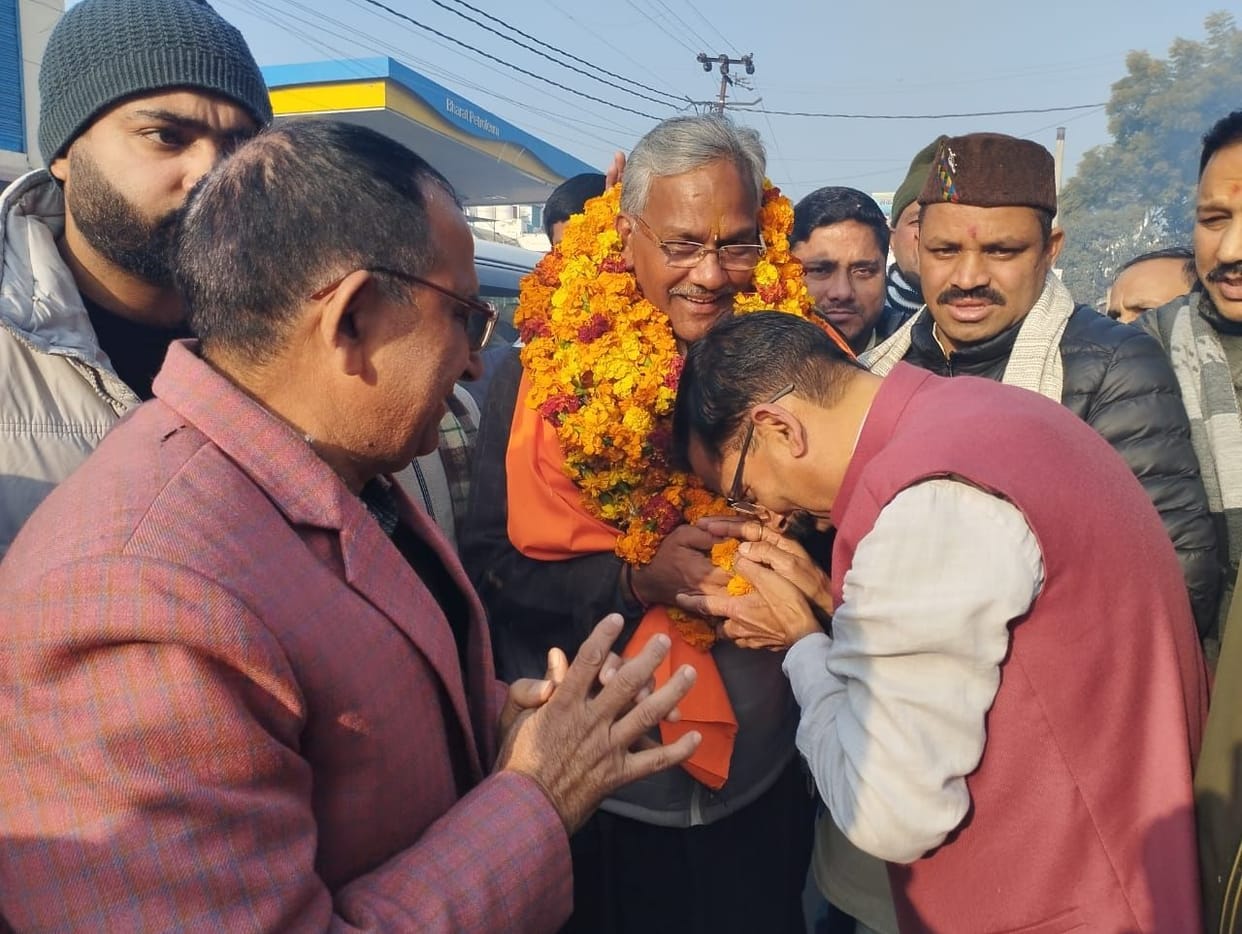 Activists should gather for civic body and Lok Sabha elections