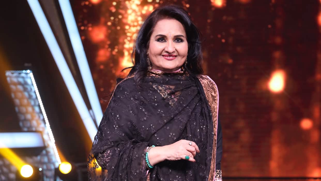 Reena Roy remembers how Nargis helped her get a part in film in kapil sharma show talks about bollywood career
