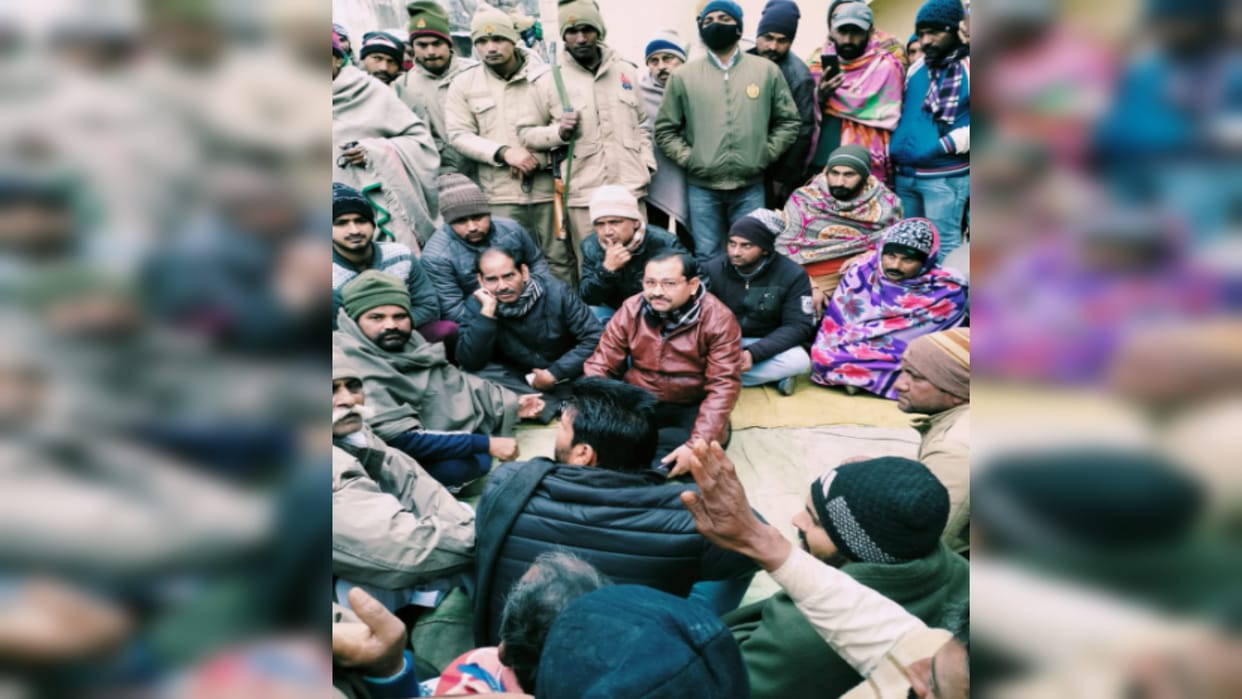 Saharanpur: Villagers took hostage the team that went for electricity checking
