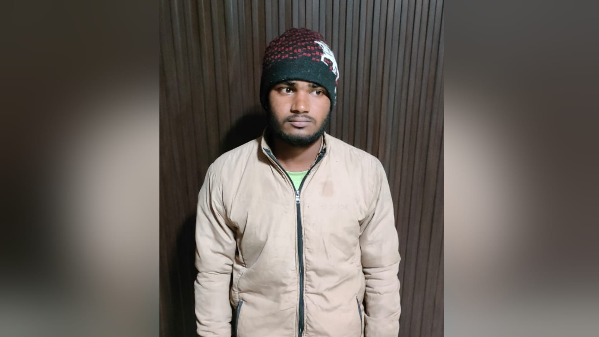 Class 12 student killed his sister when he saw her meet her lover In Sambhal