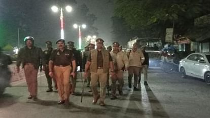 ACP will check in his circle for five hours daily at night in varanasi update location on app