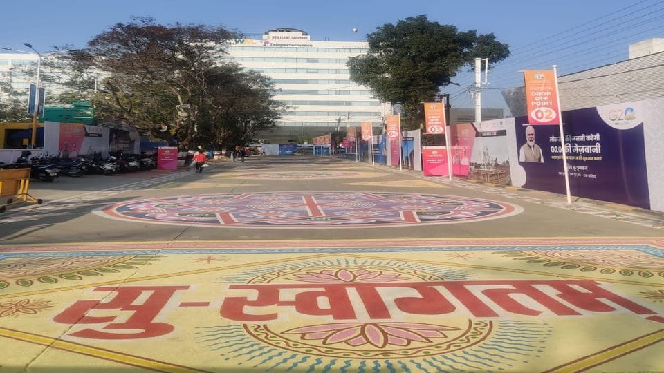 NRIs started arriving at Pravasi Bharatiya Sammelan, Anurag Thakur's session will start