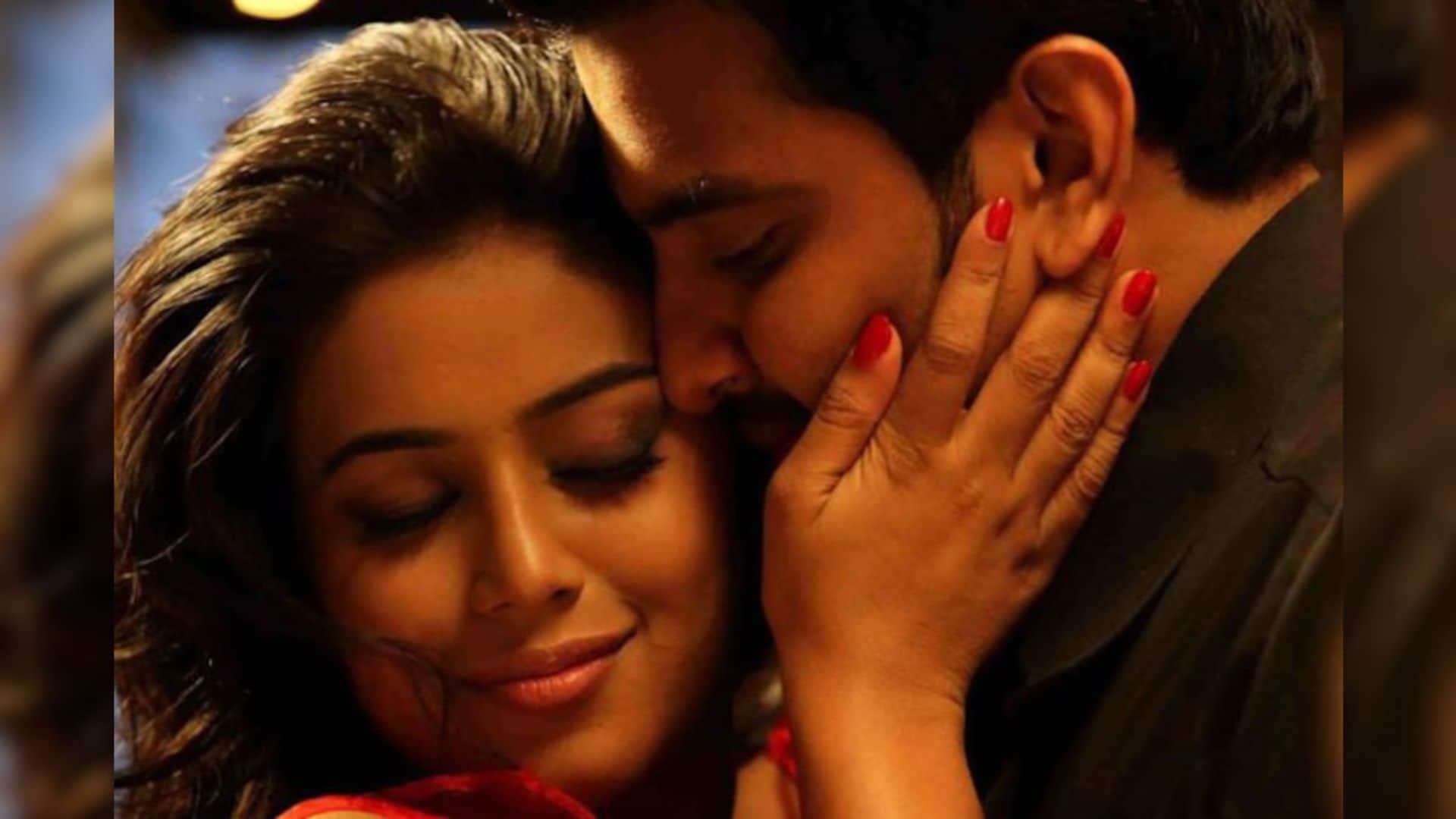bold films of south fans were blown away after seeing them raasleela Rathinirvedam Chattakkari