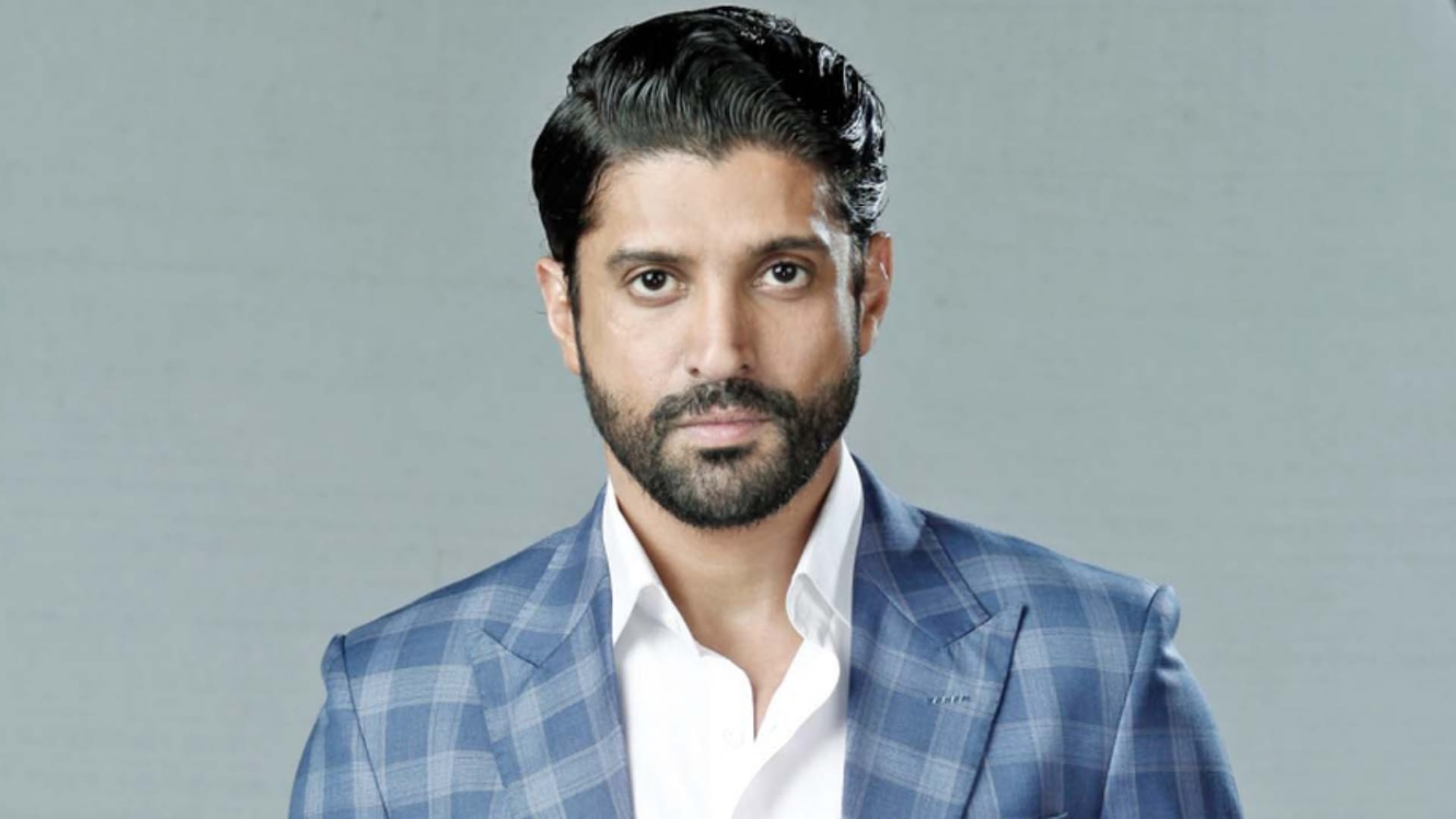 Farhan Akhtar Birthday Multitalented actor of bollywood here are some unknown facts about Singer Director