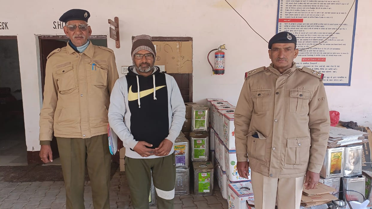 Fake ghee business busted in Kanina of Mahendragarh