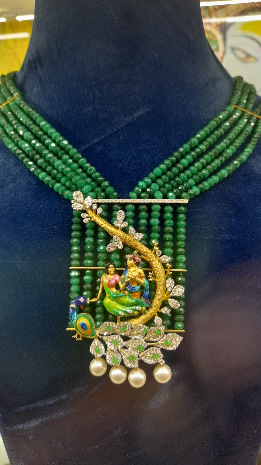Meerut: Jewelry show begins with the resolution of the golden city, diamond ring special attraction