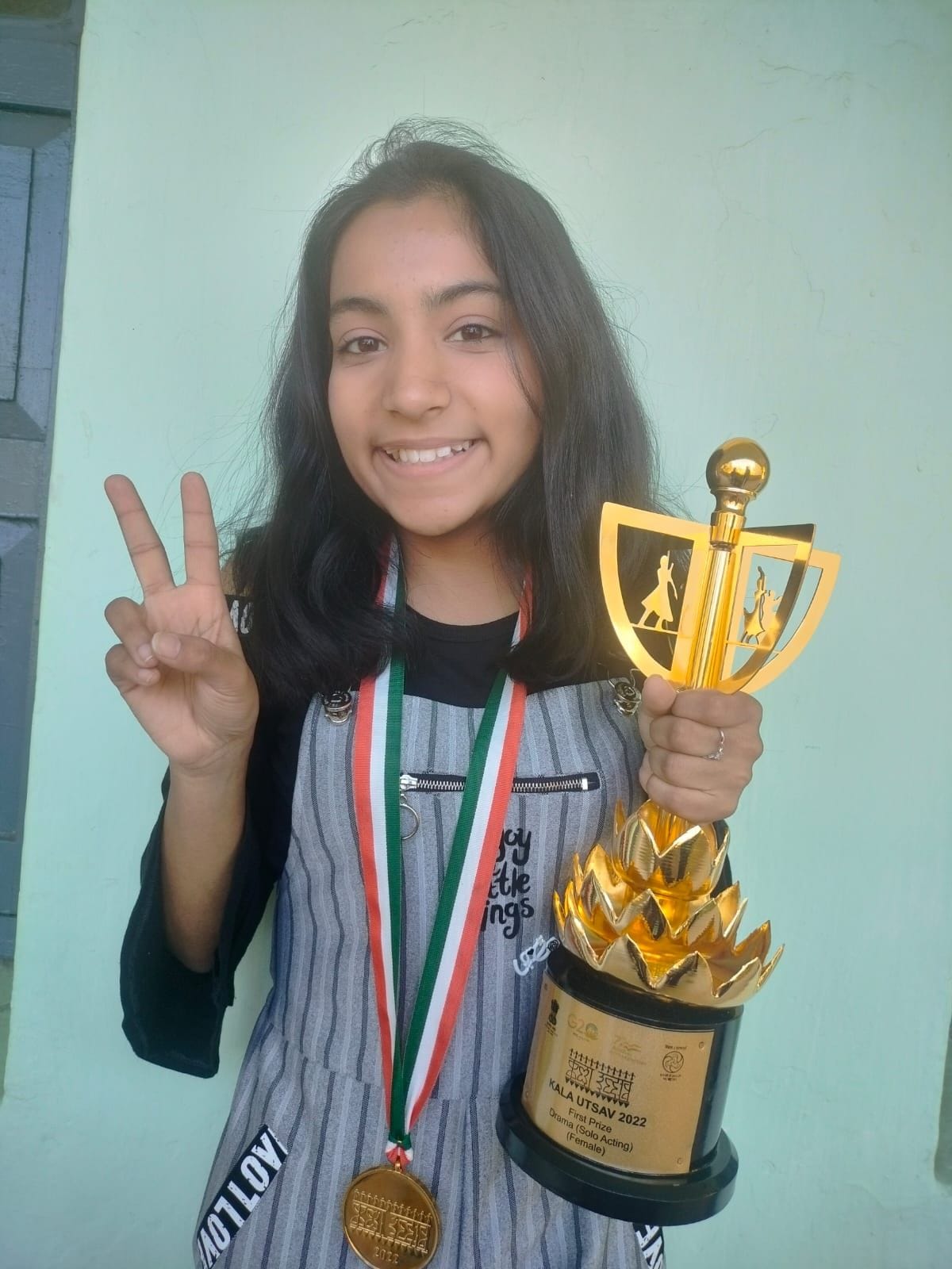 Mahakdeep of GMSSS-35 became national winner in solo act
