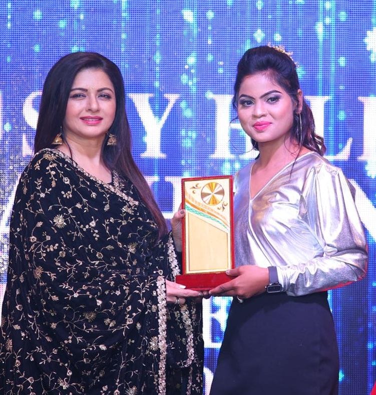 Banda: Neha made a splash at Fashion Week