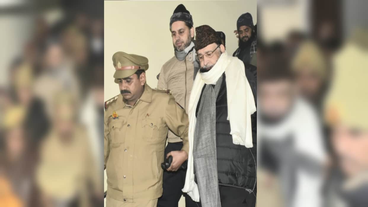 Former minister Yakub Qureshi is eating khichdi and dal in jail but police could not confiscate the property