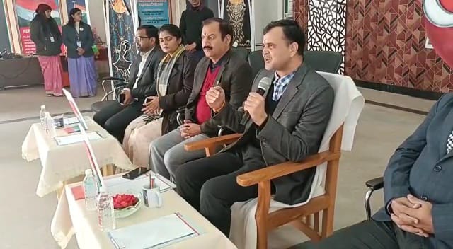 Career counselors guided the children