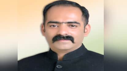 पंचायतीराज एवं ग्रामीण विकास मंत्री अनिरुद्ध सिंह