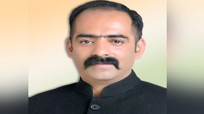 Anirudh Singh said Panchayat buildings will be hi-tech, now the govt will also build a conference hall.