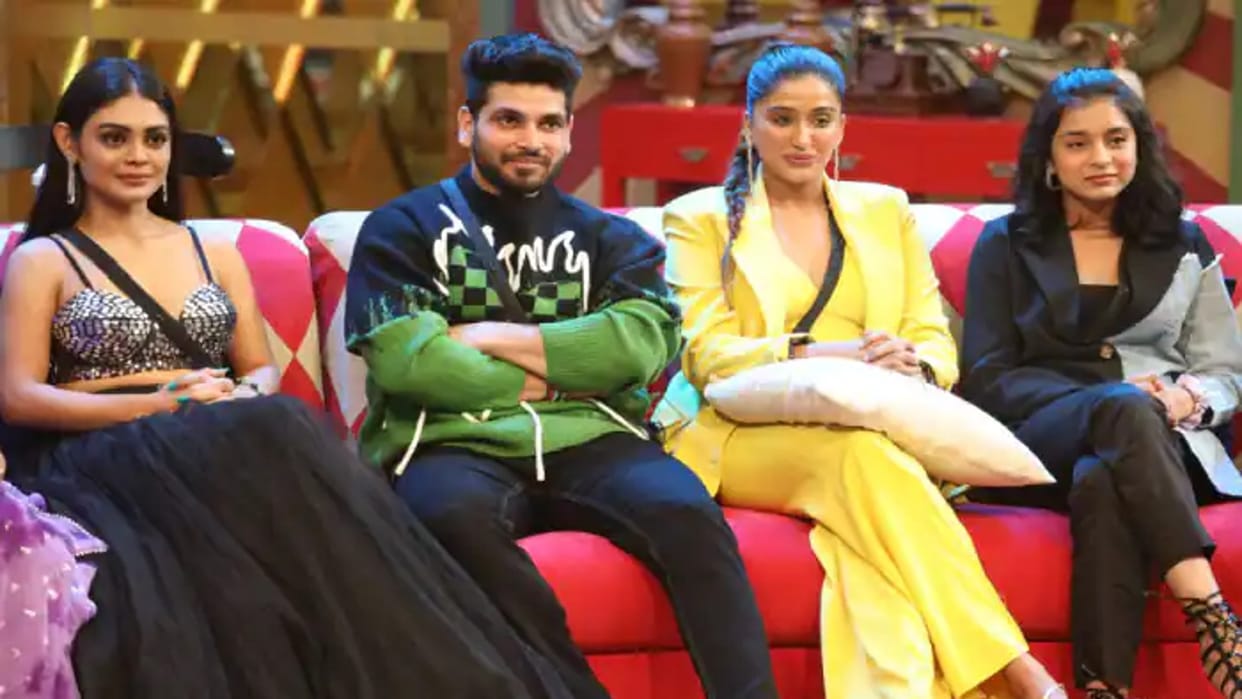 Bigg Boss 16 Episode 99 Nimrit Ahluwalia Hug Shiv Thakare in the Show
