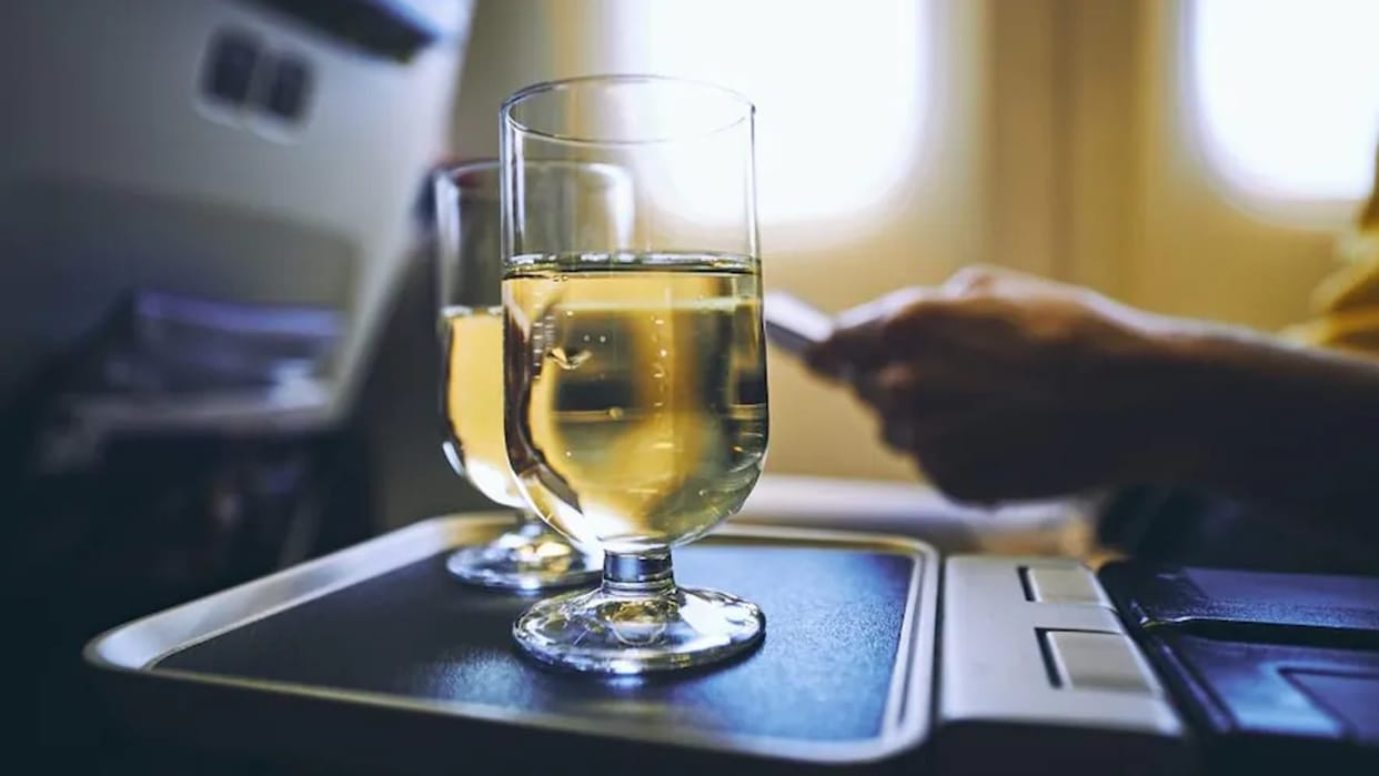 condition of drinking three quarts of alcohol in ten minutes death of youth