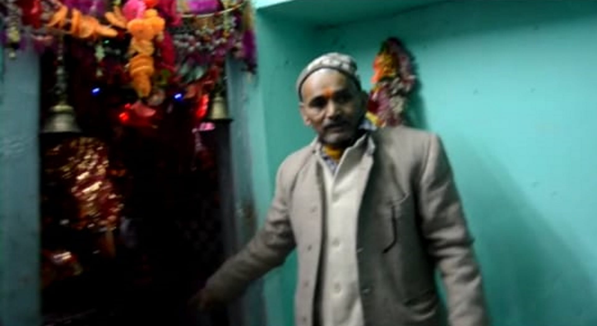Joshimath Sinking Devi is not ready to leave place victim said I'll not go without her unique case came