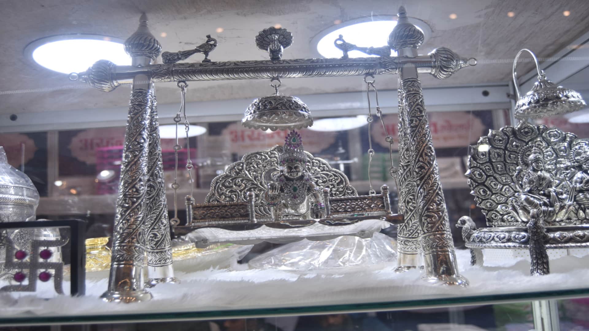 Meerut Jewellery Expo: Diamond made Sardar Patel, India Gate of Gold, forty crores of jewellery