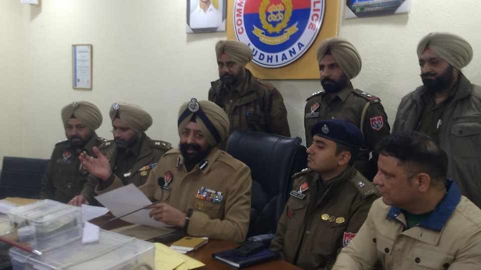 Mansa Jail Deputy Superintendent and his wife arrested by Ludhiana police