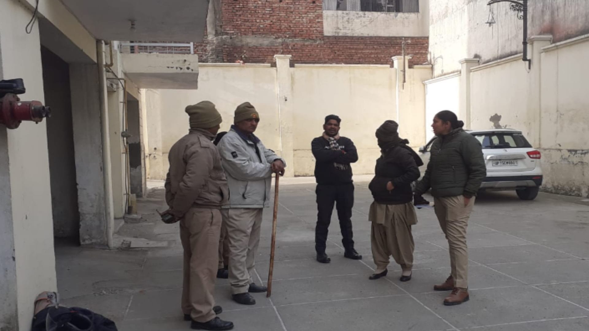 CCTV Photos of Meerut Suicide Case : Avni Agarwal wanted to become an engineer