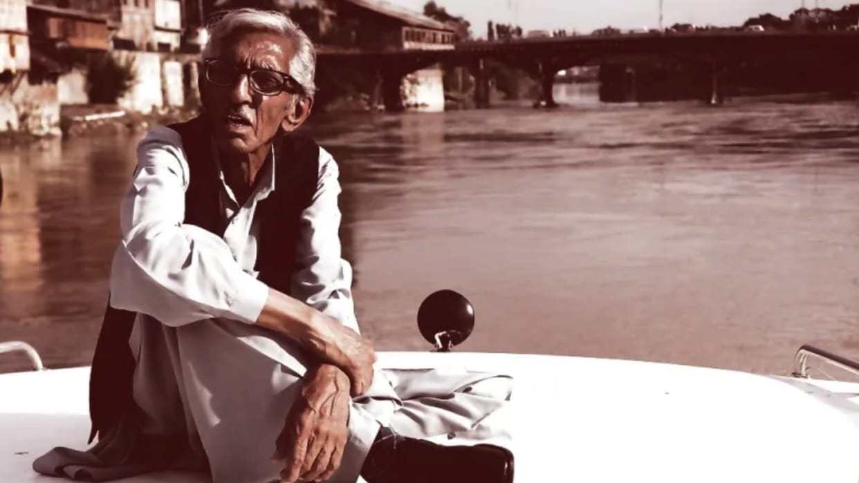 Jnanpith Awardee kashmiri poet Prof Rehman Rahi Passes away in srinagar