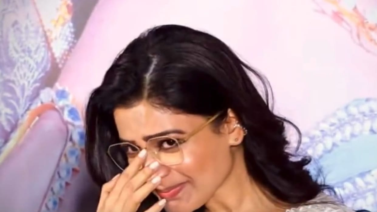 Samantha Ruth Prabhu Breaks Down in Shaakuntalam Trailer Launch Event video went viral on social media