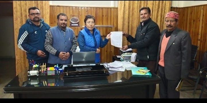Encroachment should be removed from Van Panchayat land
