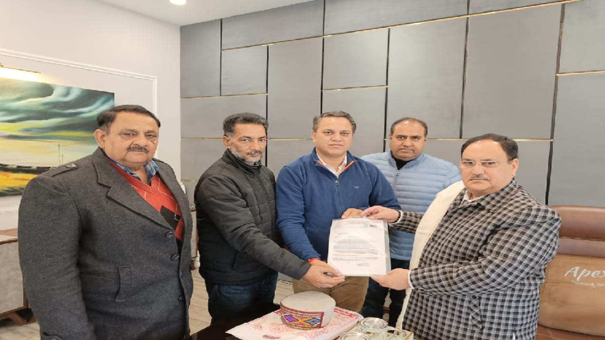 Truck operators met JP Nadda for the demand of starting a cement plant
