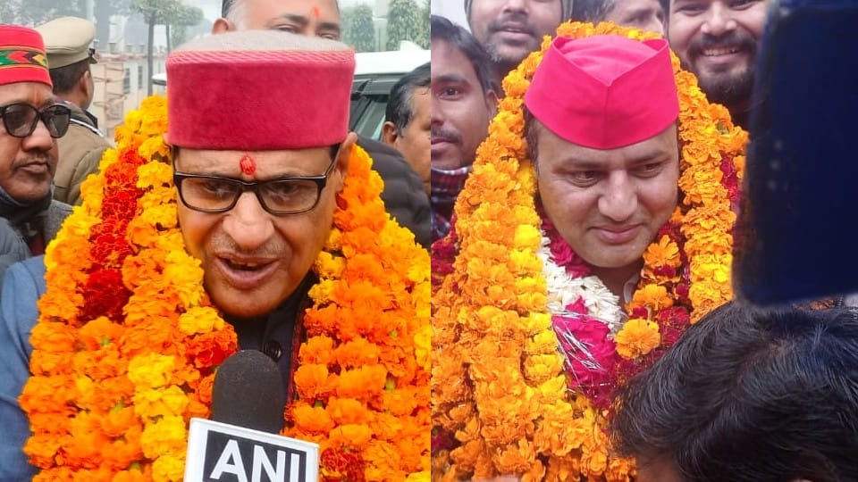 SP and BJP candidates filed nomination for Bareilly-Moradabad section graduate election