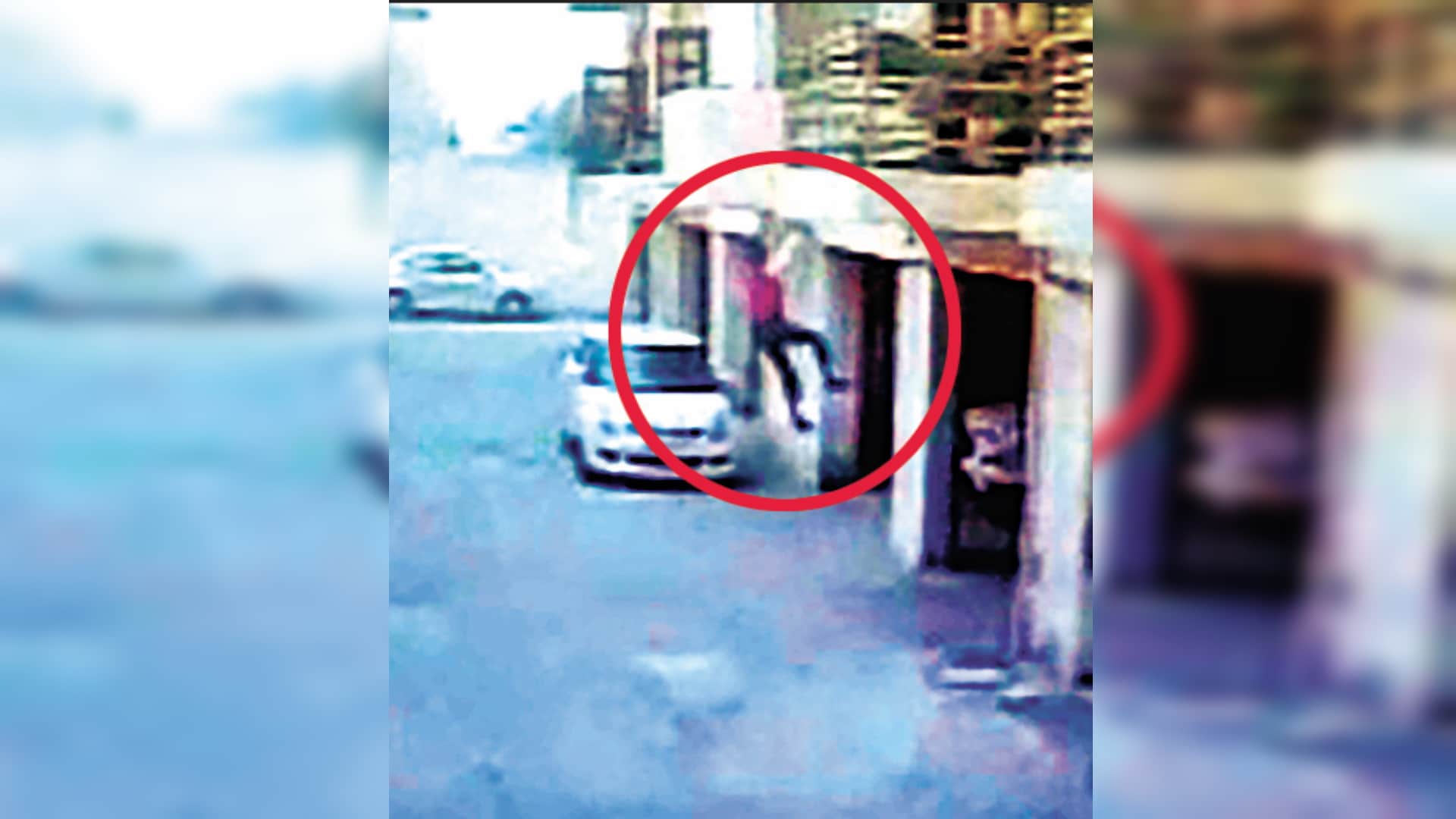 CCTV Photos of Meerut Suicide Case : Avni Agarwal wanted to become an engineer