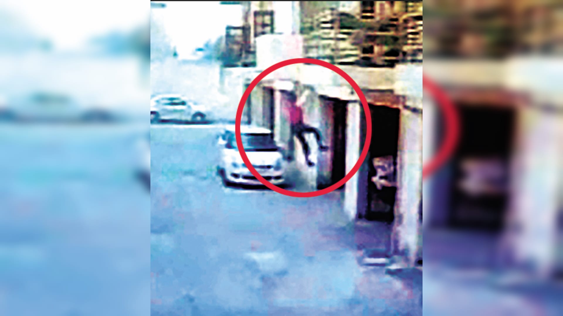 CCTV Photos of Meerut Suicide Case : Avni Agarwal wanted to become an engineer