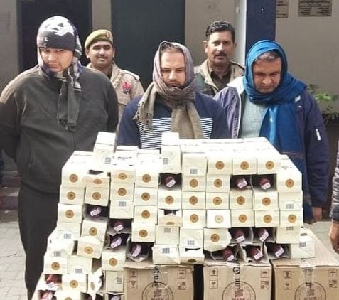Three liquor smugglers including sacked constable arrested