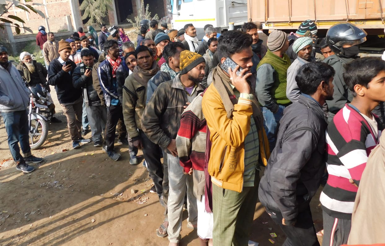 crowd of farmers at iffco centre for urea